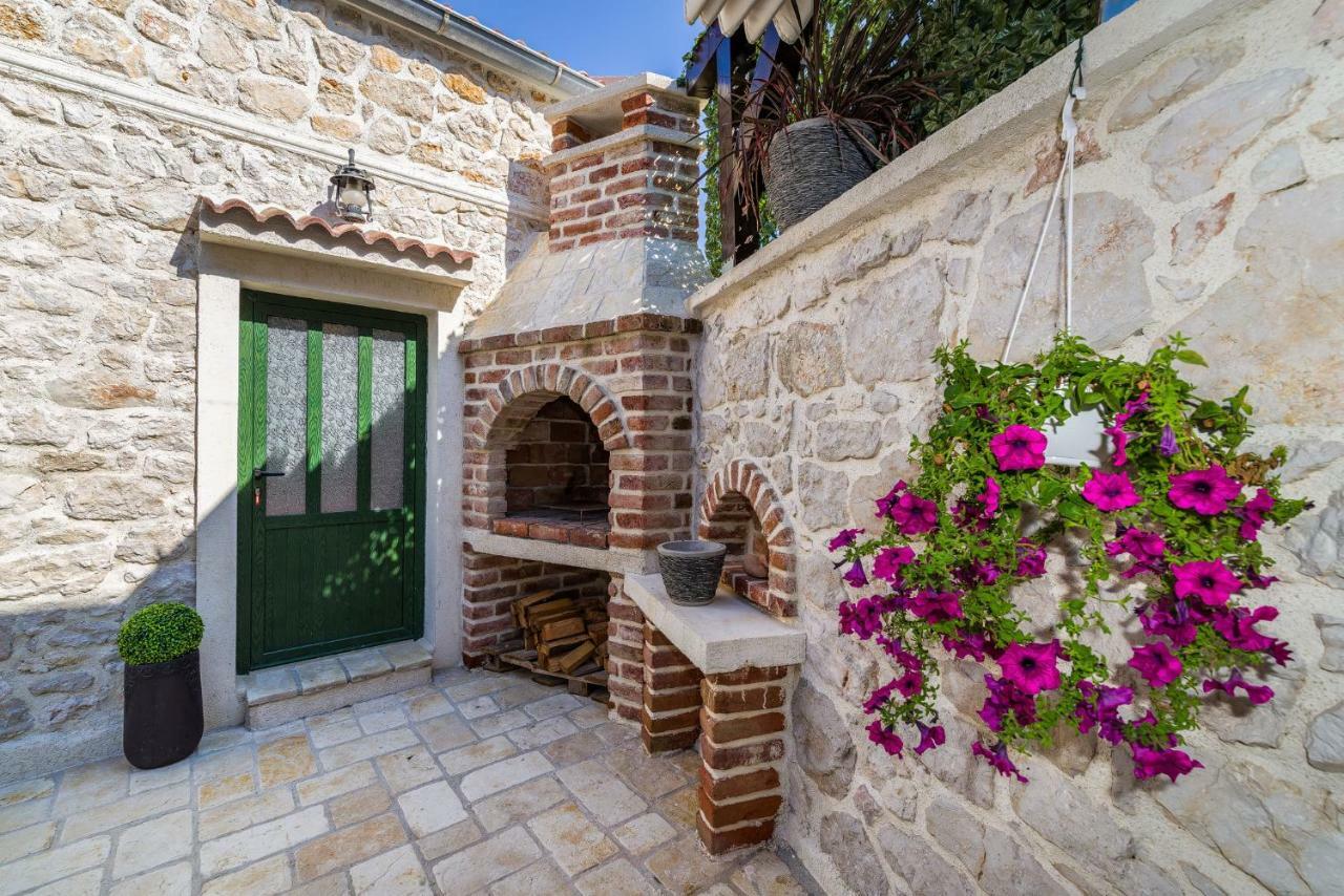 Stone House Villa Ražanac Exteriör bild